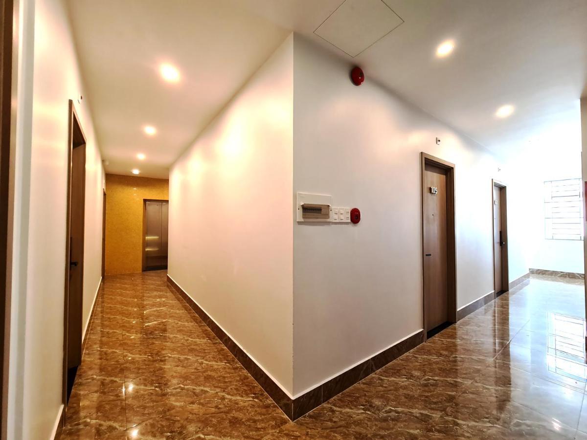 Dong Hai Hotel _ Rạch Giá Buitenkant foto